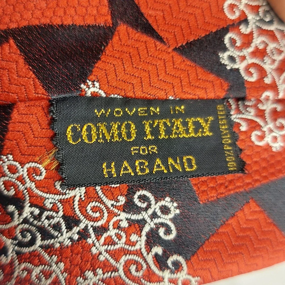 Haband Tie Woven in Como‎ Italy Geometric Pattern Red Black Mens Necktie
